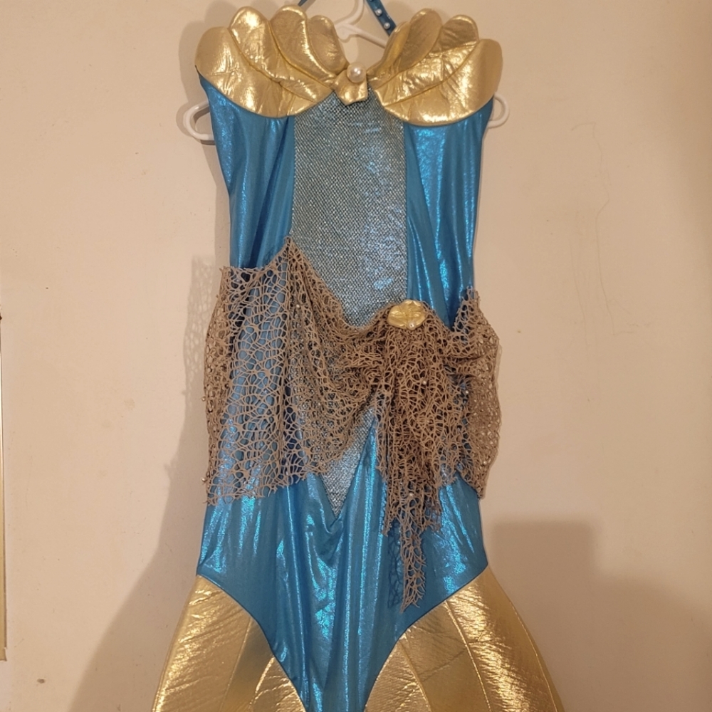 Sea Goddess costume with golden sleeves